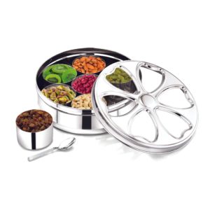 Praylady Heart In Dry Fruit & Masala Box - 7 cups with spoon